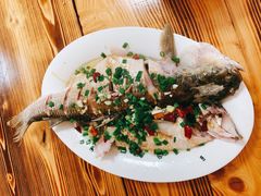 -贾老板缸肉馆(潮韵街店)