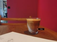 -Punchline Coffee&Roaster(同济大学店)