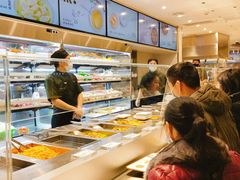 -老乡鸡(上海白玉兰广场店)