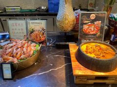 -广州万富希尔顿酒店·感趣自助餐厅·金秋蟹宴生蚝海鲜刺身