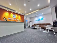 -耀恒健身(南浦地铁店)