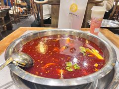 -肖肖酸萝卜鱼火锅(总店)