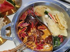 -大龙燚火锅(天安云谷店)