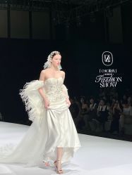 -Renee芮亦婚纱(原丽莎)