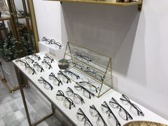 -肆兮眼镜·蔡司·徕卡战略合作店(大坪店)