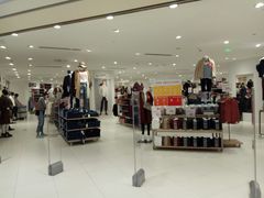 -优衣库(青岛伟东乐客城店)