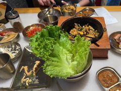 -韩宫宴烤肉·黑毛和牛·料理(鄞州万达店)