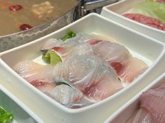 -来龍儿鲜切牛肉自助老火锅