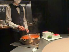 -左庭右院鲜牛肉火锅黑金店(陆家嘴中心店)