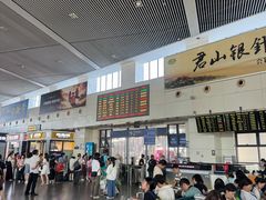 -岳阳东站