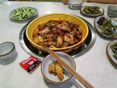 -休记光头香辣蟹干锅店(衣冠庙店)