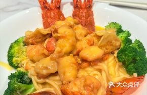 Cheese Vermicelli with Baby Lobster