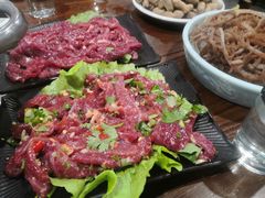 生牛肉-乡土黄·鲜牛肉火锅·小龙虾(兴业街店)
