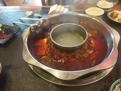 -重庆烧鸡公火锅(簋街店)