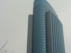 -宜昌均瑶国际酒店(宜昌CBD购物中心夷陵广场店)