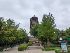 -玲珑塔公园