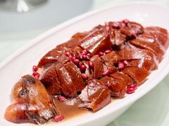 明炉烧鹅-银灯食府(丽丰国际中心店)