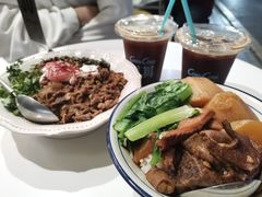 -CowCow其其·牛杂咖啡公司(六运店)
