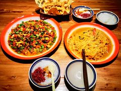 -泥糊破店小酒馆·团建聚餐(南京西路店)