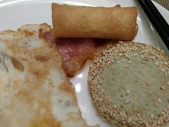 -上海西藏大厦万怡自助餐厅(徐汇店)