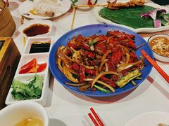 -芽笼芽笼新加坡餐厅(世纪汇店)