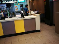 -麦当劳(华融店)