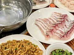-正能量脆肉鲩火锅