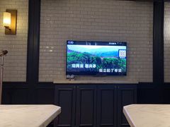 -范特西FANTASY量贩式KTV(民主广场店)