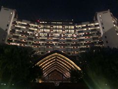 -三亚湾海居铂尔曼度假酒店