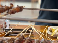 -哈尔滨小酒馆·鲜肉现穿自助烧烤(康新花园店)