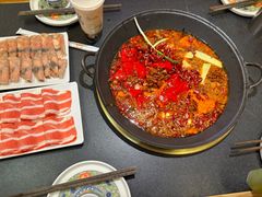 -沸炉重庆老火锅(军事博物馆店)