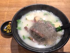 -芳婆糕团店(王府大街店)