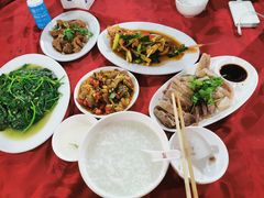 -车头老二大排档