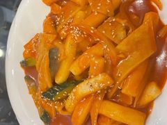 鱼饼炒年糕-桃园中华料理炸酱面(燕儿岛路店)