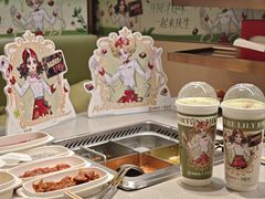 -海底捞火锅(新松江路生日主题店)