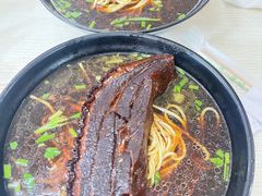 -小龙大肉面馆