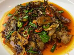 -有红鸡毛店·川菜(建设路店)