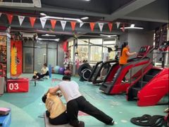 -KingBull私教健身&格斗订制(龙井商业中心店)