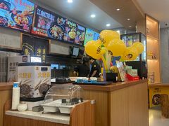 -老娘舅餐厅(黄龙体育中心店)