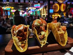 -Famous肥猫墨西哥音乐餐吧(五棵松华熙LIVE店)