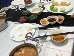 -红鼎豆捞·非遗鲍皇汤火锅(宝丰路店)