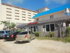 -Winchell's Donuts House