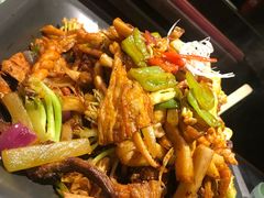 -炭舍干锅·烤鱼(扬名广场店)