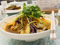 -巴扎美食·新疆菜·西域歌舞表演餐厅(新疆大厦店)