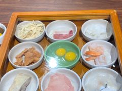 -良米山·云南野生菌过桥米线(上海首店)