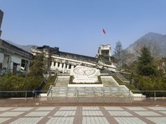 -四川汶川特大地震漩口中学遗址