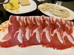 -呷哺呷哺(世贸.工三店)