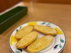 蒜香面包装-萨莉亚意式餐厅(特力时尚汇店)