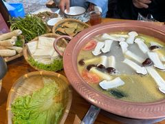 -民食香·腊排骨野生菌美食(木府店)