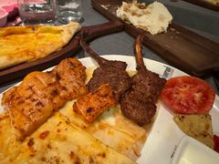 -Efes Turkish & Mediterranean Cuisine 艾菲斯餐厅(陆家嘴店)
